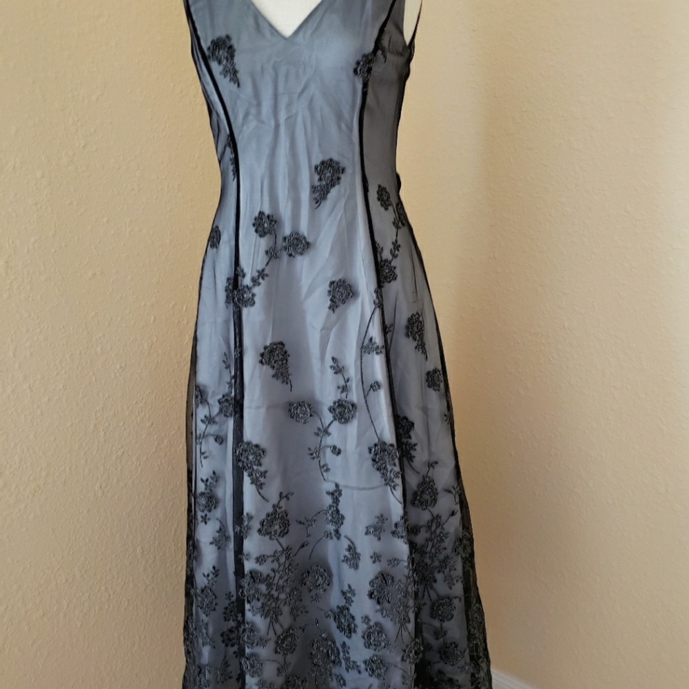 NWT Adrianna Papell Black Shimmer formal dress, Size 6p
